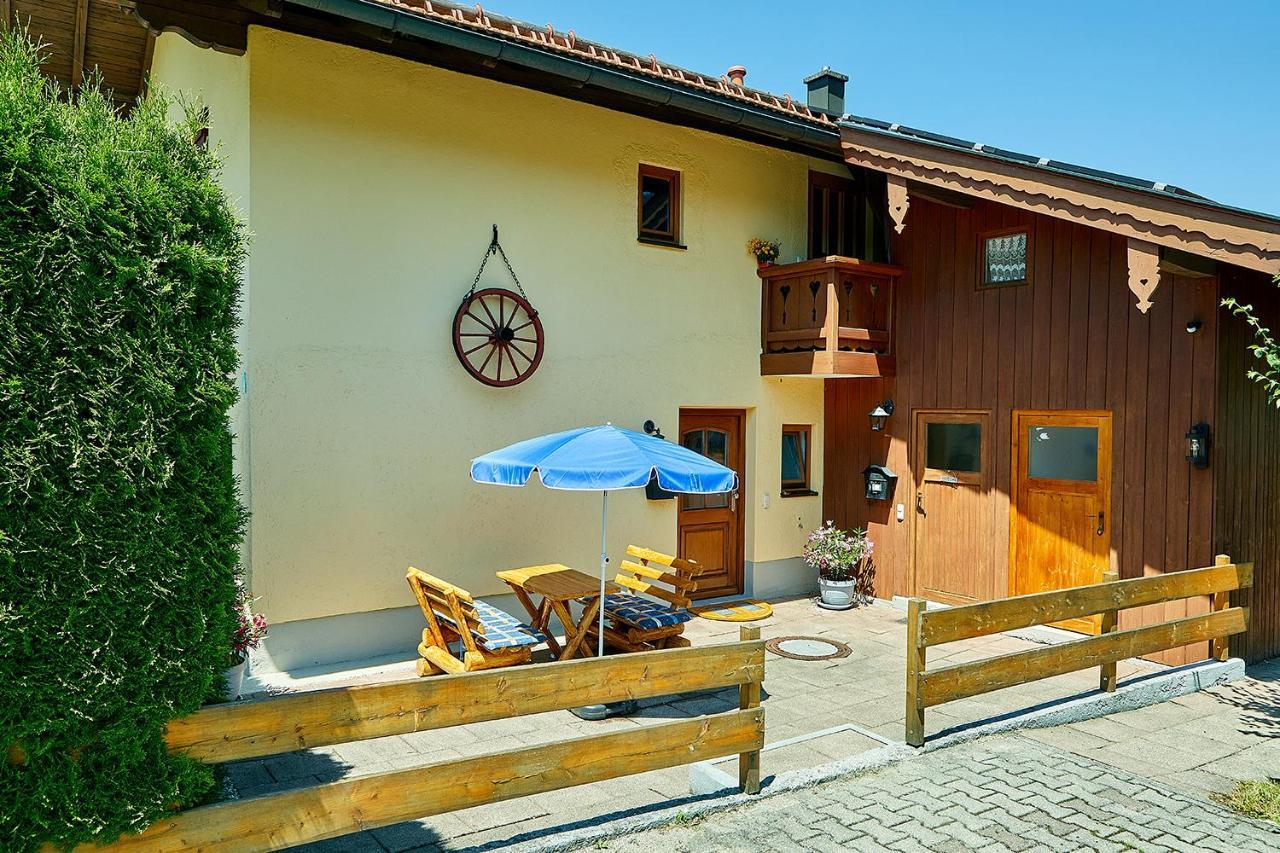 Chiemgauferienwohnungen - Wanderlust Und Alpenrose Unterwossen Bagian luar foto
